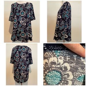 ⚡️BUNDLE 3/$17⚡️LOFT Graphic Floral Print Vintage Soft Tee